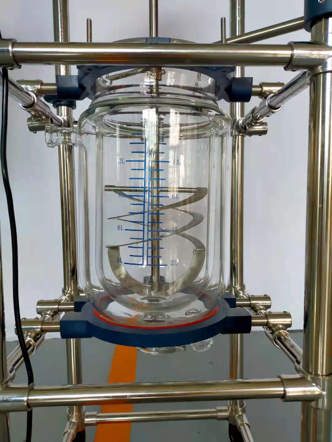 实验室双层玻璃反应釜的搅拌桨品种多样，该如何选配呢？